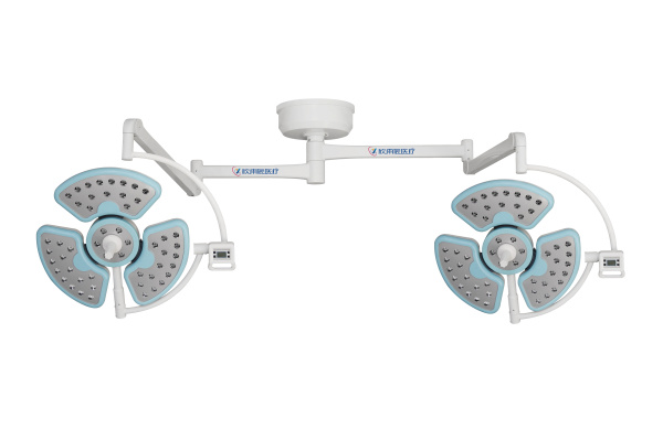 四川LED720720手術無影燈（三瓣+三瓣）